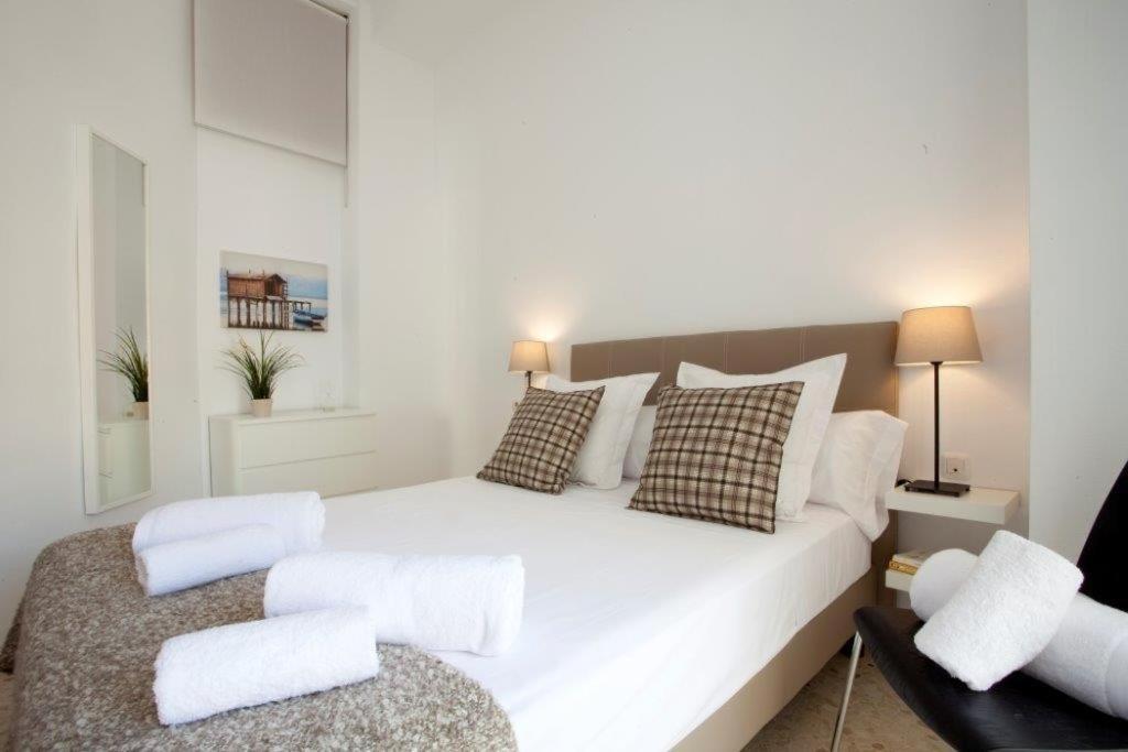 Singularstays Mercado Apartment Valencia