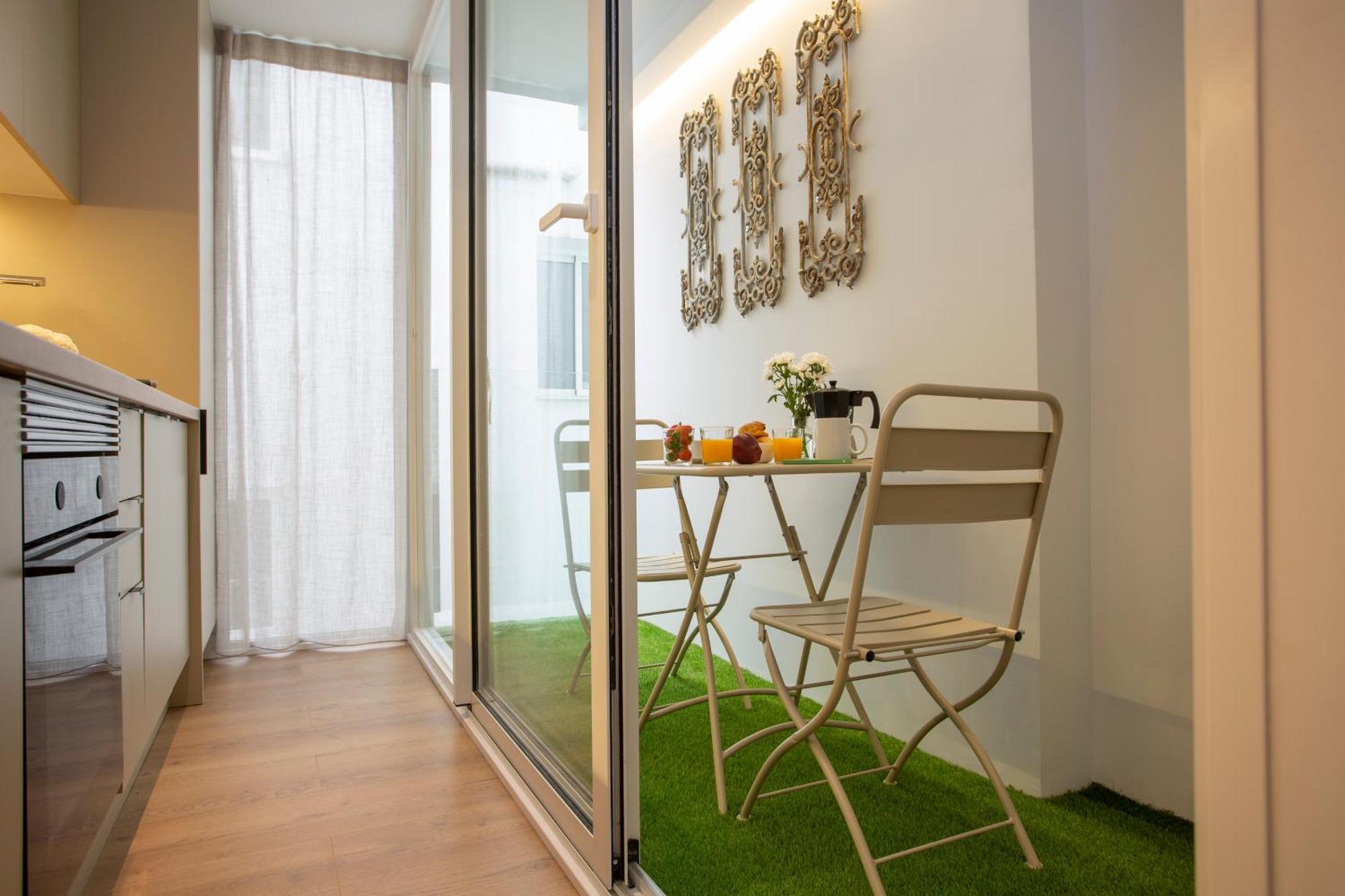 Apartment Singularstays Mercado Valencia