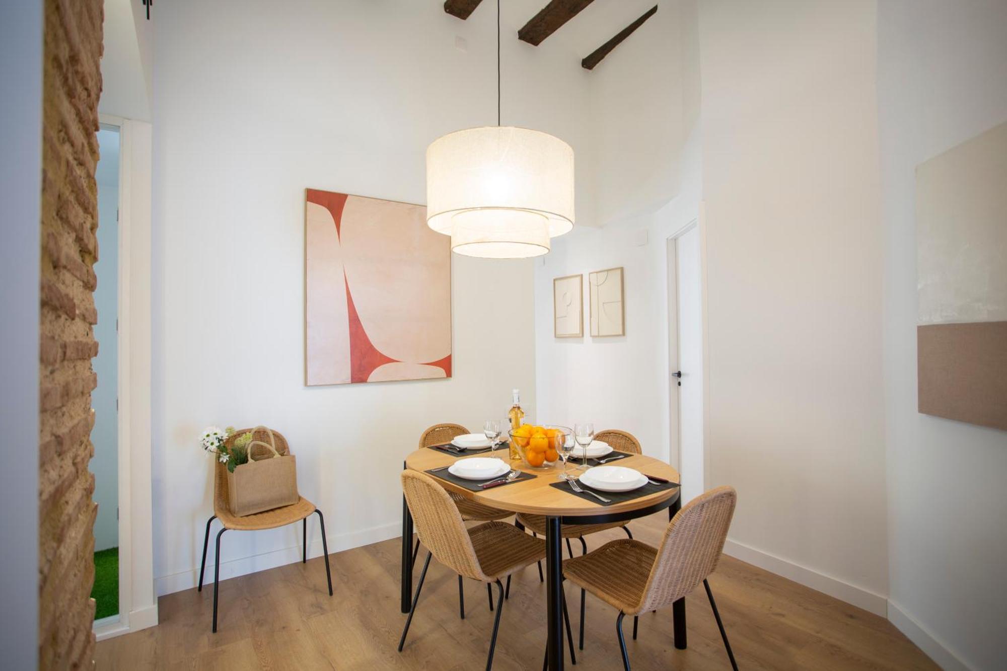 Singularstays Mercado Apartment Valencia