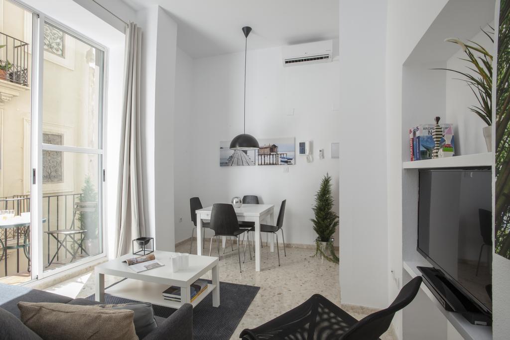 Singularstays Mercado Apartment Valencia
